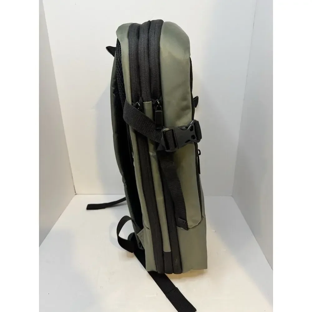 Duchamp travel style